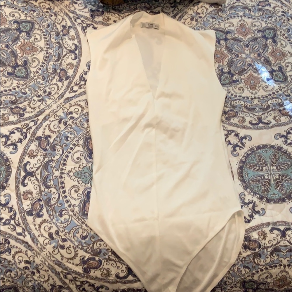 Zara white tank top body suit (never worn)